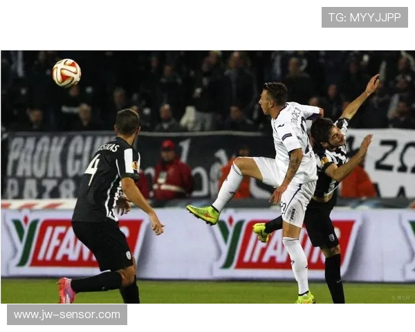 即时足球赛事直播全程跟踪精彩瞬间与比分动态 即时足球赛事直播全程跟踪精彩瞬间与比分动态