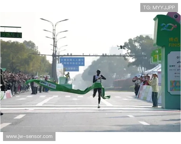 体育赛事精彩纷呈 全新纪录诞生 世界冠军桂冠归属谁将成为新焦点 - 副本 (2) - 副本